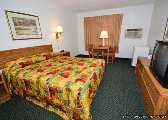 Super 8 By Wyndham Grand Island Hotell Exteriör bild