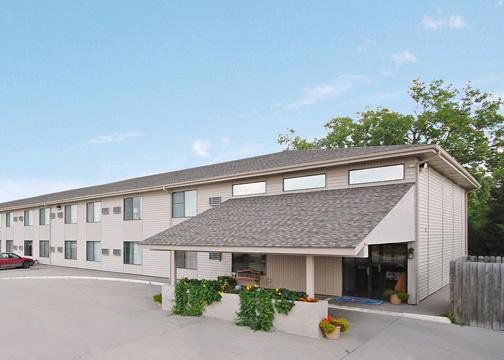 Super 8 By Wyndham Grand Island Hotell Exteriör bild